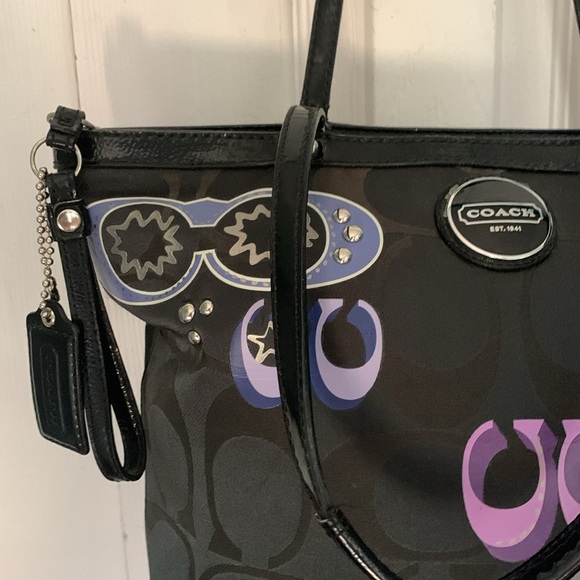 Coach purse - Picture 2 of 3